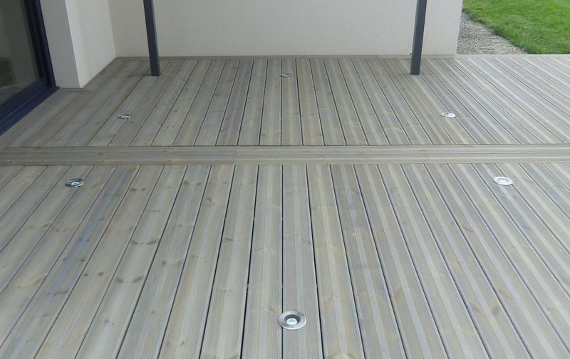 terrasse bois meleze